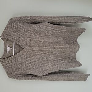EVELYN GRACE sage green cable knit cashmere sweater.  Size M.